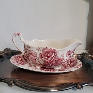 Vintage Johnson Bros England Chippendale Gravy Boat and Underplate